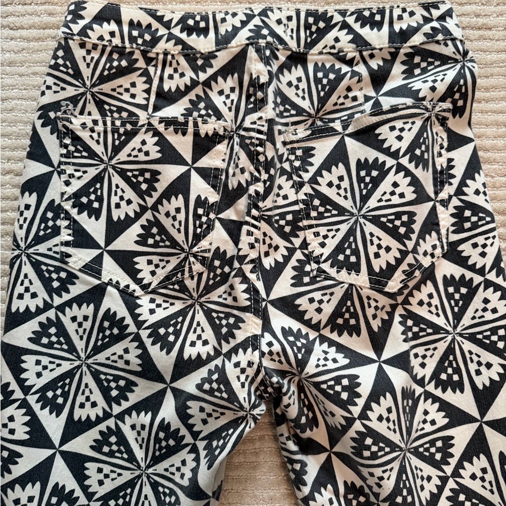 We The Free Geometric Black and White Flare Pants - Picture 10 of 10